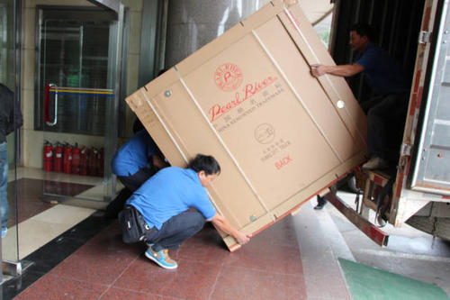 水满乡钢琴贵重工艺品无忧运